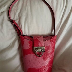 Salvatore Ferragamo Red and Pink Shoulder Bag